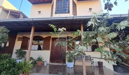 Casa de 4 quartos espaçosa e confortável
