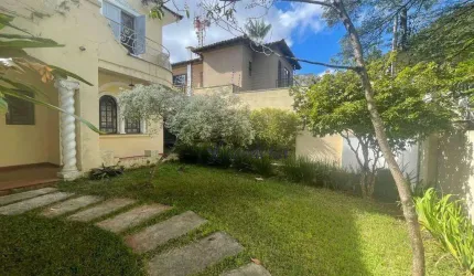 Casa com 4 Dormitórios sendo 2 Suítes para Alugar, 260 m² no Jardim Paulista