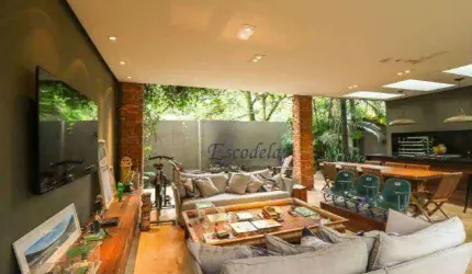 Casa com 3 Suítes  à Venda, 520 m² na Cidade Jardim