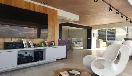Cobertura Duplex ,04 suítes à Venda com 600 m² no Real Parque. São Paulo