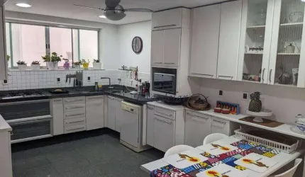 Apartamento com 3 dormitórios à venda, 165 m² por R$ 5.100.000,00 - Jardim Europa - São Paulo/SP