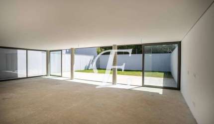Casa em Condomínio á Venda no Jardim Europa
