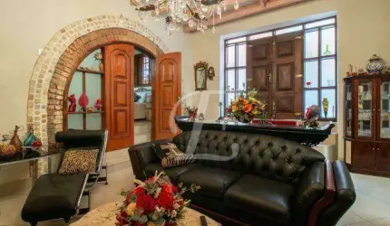 Casa, a venda ,  estilo pousada na Bela Vista, região da Paulista.