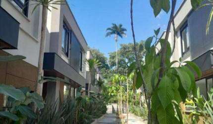 Casa  à venda, 45om2, 4 quartos, condomínio fechado Alto da Boa Vista - São Paulo/SP