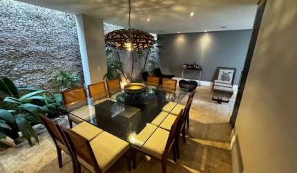 Casa com 4 dormitórios à venda, 350 m² por R$ 6.000.000,00 - Jardim Luzitânia - São Paulo/SP