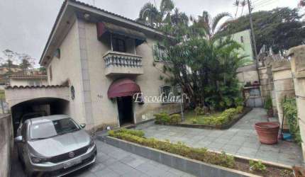 Sobrado com 3 dormitórios e 4 vagas à venda, 144 m² por R$ 1.100.000 - Horto Florestal - São Paulo/SP
