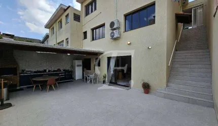 Sobrado à venda | 286m² | 3 dormitórios | 1 suíte | 3 vagas | Mandaqui - São Paulo/SP