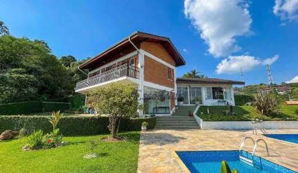 Casa com 3 dormitórios à venda, 250 m² por R$ 2.100.000,00 - Alpes da Cantareira - Mairiporã/SP