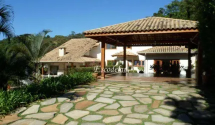 Casa com 3 dormitórios à venda, 470 m² por R$ 2.500.000,00 - Serra da Cantareira - Mairiporã/SP