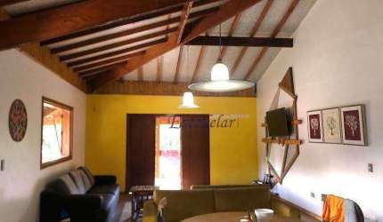 Casa com 3 dormitórios à venda, 300 m² por R$ 890.000,00 - Parque Petrópolis - Mairiporã/SP