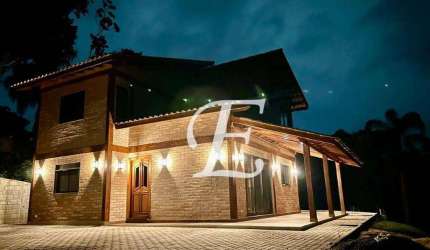 Casa com 4 dormitórios à venda, 200 m² por R$ 1.490.000,00 - Condomínio Champs-Élysée Serra da Cantareira - Mairiporã/SP
