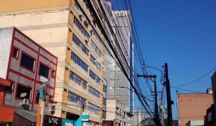 SALA COMERCIAL JARDIM DO MAR 70 M²