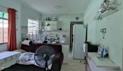Casa à venda em Praia Grande, Jardim Real, com 2 quartos, 100m²