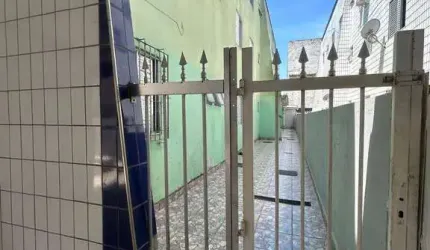 Kitnet à venda em Praia Grande, Ocian, 29m²