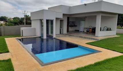 Casa a venda no Condomínio Shangri-lá em Primeiro de Maio