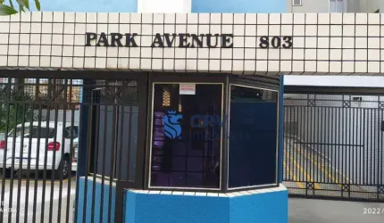 Apartamento com 2 dormitórios à venda, 58 m² por R$ 350.000,00 - Centro - Londrina/PR