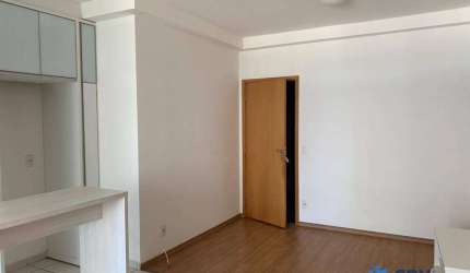 Apartamento com 3 dormitórios para alugar, 69 m² por R$ 3.150,00/mês - Gleba Palhano - Londrina/PR