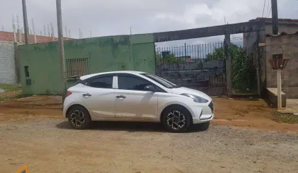 Terreno a venda com 480 m², sendo 12 x 40, no Parque das Varinhas em Mogi das Cruzes.