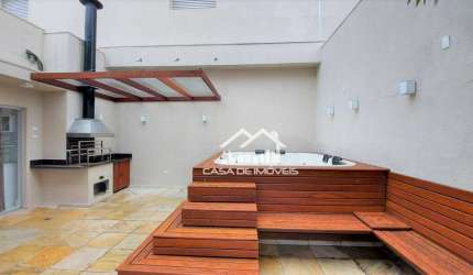 Vende ou aluga cobertura duplex com pé direito duplo, espaço gourmet com solarium e jacuzzi no Panamby.
