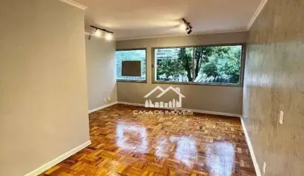 Vende lindo apartamento 100% reformado na Vila Olímpia com 84m².