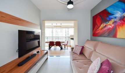 Vende apartamento com 86m², mobiliado e pronto para entrar.