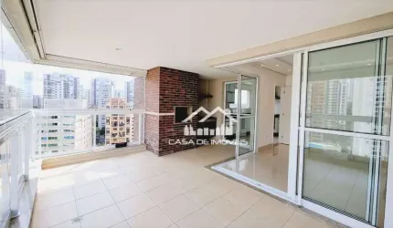 Vende apartamento com 137m², varanda gourmet e 3 suítes no Morumbi.