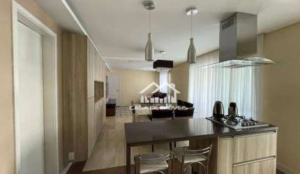 Vende apartamento com 84m², 2 dormitórios, na Vila Andrade, em condomínio clube.