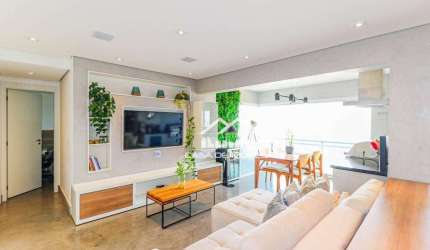 Vende apartamento com 67m², mobiliado, com 1 suíte e 1 vaga, no Brooklin