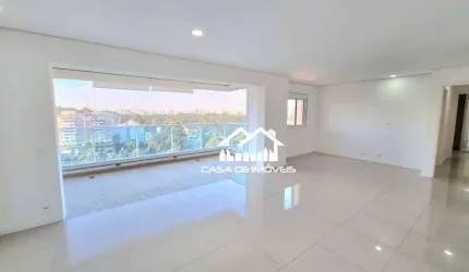 Vende ou aluga apartamento com 127m², 3 suítes, varanda com churrasqueira e lazer clube, no Panamby.