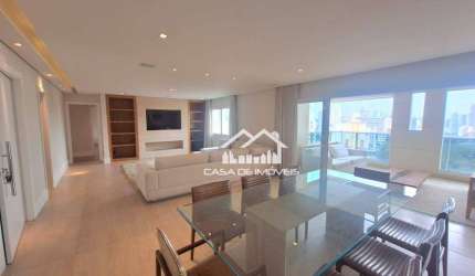 Apartamento próximo ao Parque do Ibirapuera, 235m², 3 suítes, 4 vagas, na Vila Nova Conceição