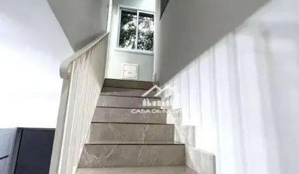 Sobrado à venda, 180m², 2 vagas