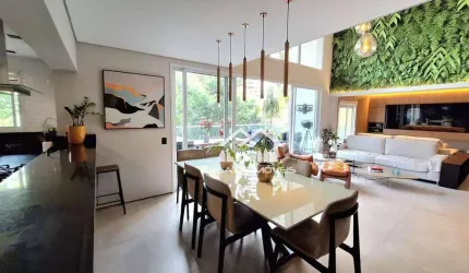 Aluga apartamento mobiliado, com pé direito duplo e 3 suítes, lazer clube, no Panamby.