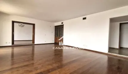 Aluga apartamento de 373m², com 4 suítes e 4 vagas, na Vila Andrade.