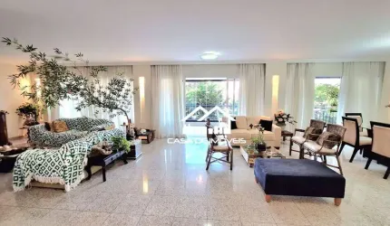 Vende ou aluga apartamento de alto padrão, com 323m², 4 suítes, 6 vagas e lazer, no Campo Belo.