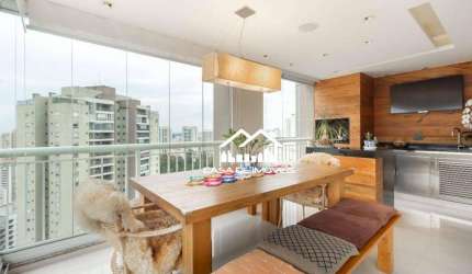 Apartamento à venda, 260 m², 3 suítes, 4 vagas e depósito.