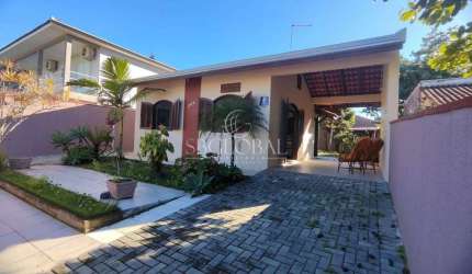 Oportunidade! Casa + Sobrado nos Fundos no Cambiju a 50m da Praia em Itapoá