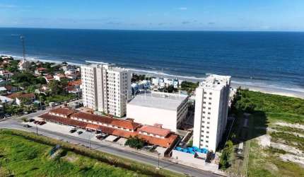 Residencial Solarium Beach Club! Apartamento no 4º andar na quadra do mar em Itapoá/SC