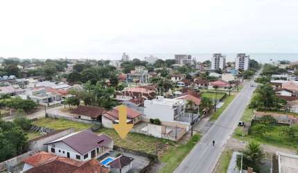 Terreno aterrado no Balneário Rainha do Mar com 390m² em Itapoá/SC!