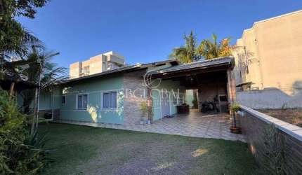 Ótima casa no Balneário Jd. Pérola do Atlântico a 360 metros da praia em Itapoá/SC!