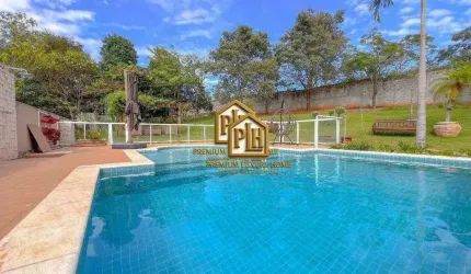 CASA PARA VENDA E LOCAÇÃO NO CONDOMÍNIO FIGUEIRA GARDEN EM ATIBAIA - 3 SUITES - MOBILIADA E DECORADA
