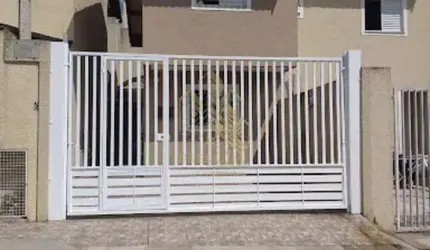 Sobrado com 2 dormitórios à venda, 70 m² por R$ 450.000,00 - Jardim das Cerejeiras - Atibaia/SP