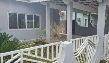 Casa com 2 dormitórios à venda, 129 m² por R$ 620.000,00 - Jardim Terceiro Centenário - Atibaia/SP