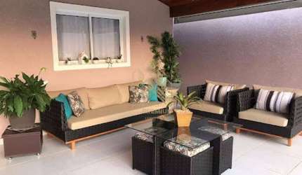 Casa com 3 dormitórios à venda, 245 m² por R$ 1.700.000,00 - Jardim Estância Brasil - Atibaia/SP