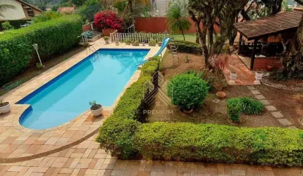 Casa com 5 dormitórios à venda, 400 m² por R$ 1.600.000,00 - Vila Santista - Atibaia/SP