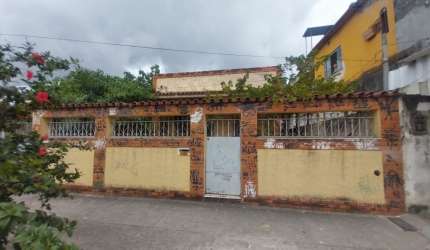 Oportunidade - Casa Linear com Potencial Comercial em Área Valorizada!