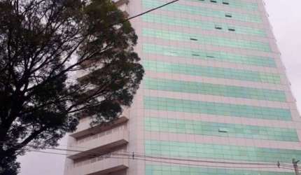 SALA COMERCIAL DE 45M² NO EDIFICIO GOLDEN OFFICE - CHACARA URBANA - JUNDIAI/SP