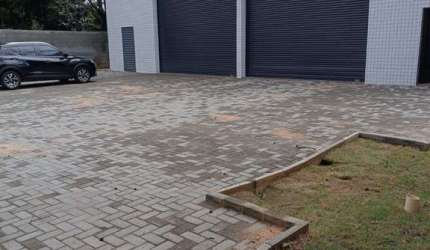 GALPÃO COM 280 M² PARA LOCAÇÃO NO MEDEIROS EM JUNDIAÍ - SP