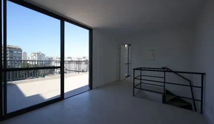 Vende-se Cobertura Duplex 3 quartos na Tijuca-RJ