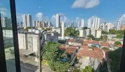 TFS| Oportunidade em Candeias perto do colégio Evolução | Pronto para morar | 49 m²| 2 quartos