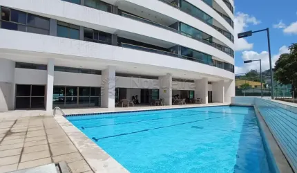 Ooportunidade: Apartamento amplo de 4 quartos, varanda e lazer completo no bairro do Monteiro.